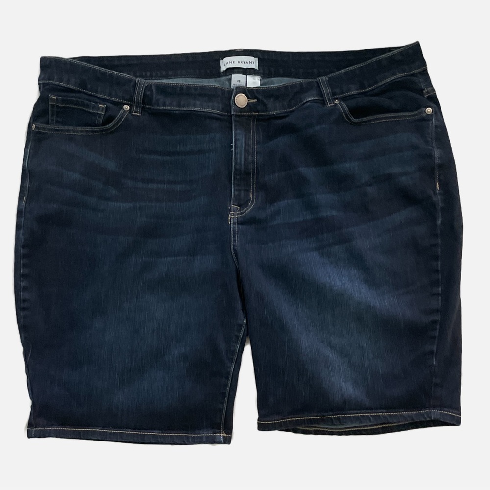 Lane Bryant size 28 Flex Magic Waist Mid Rise Bermuda Shorts